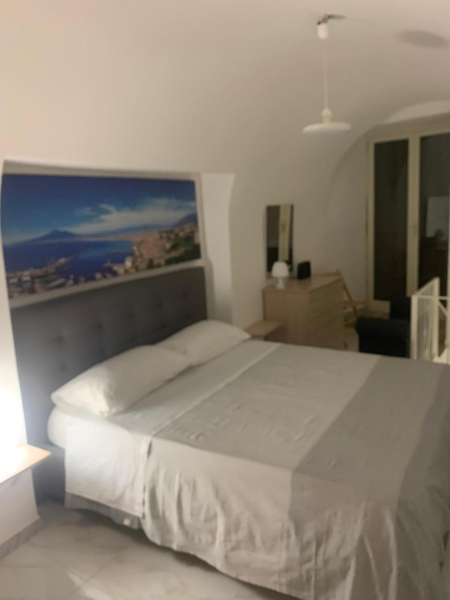 Viky House Chiaja 1 Apartment Naples Exterior photo