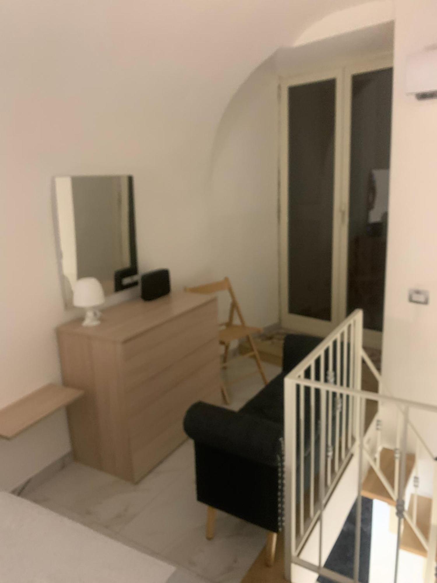 Viky House Chiaja 1 Apartment Naples Exterior photo