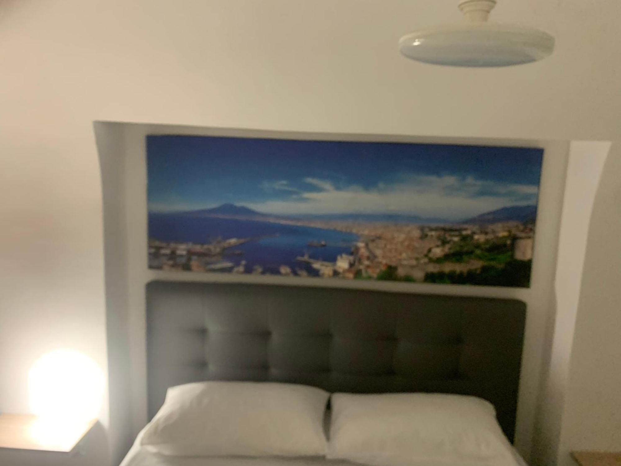 Viky House Chiaja 1 Apartment Naples Exterior photo