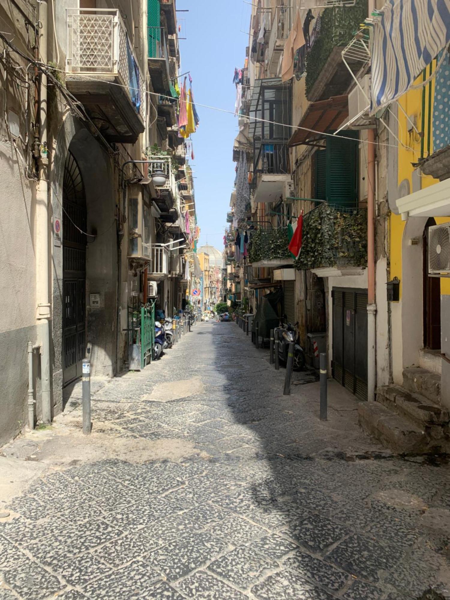 Viky House Chiaja 1 Apartment Naples Exterior photo